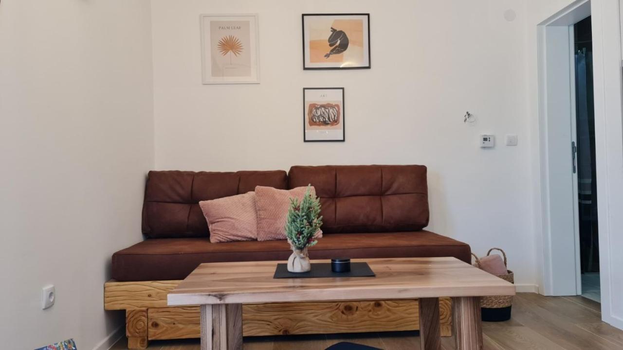 Wood Apartmani - Vila Zimska Idila Jahorina Esterno foto